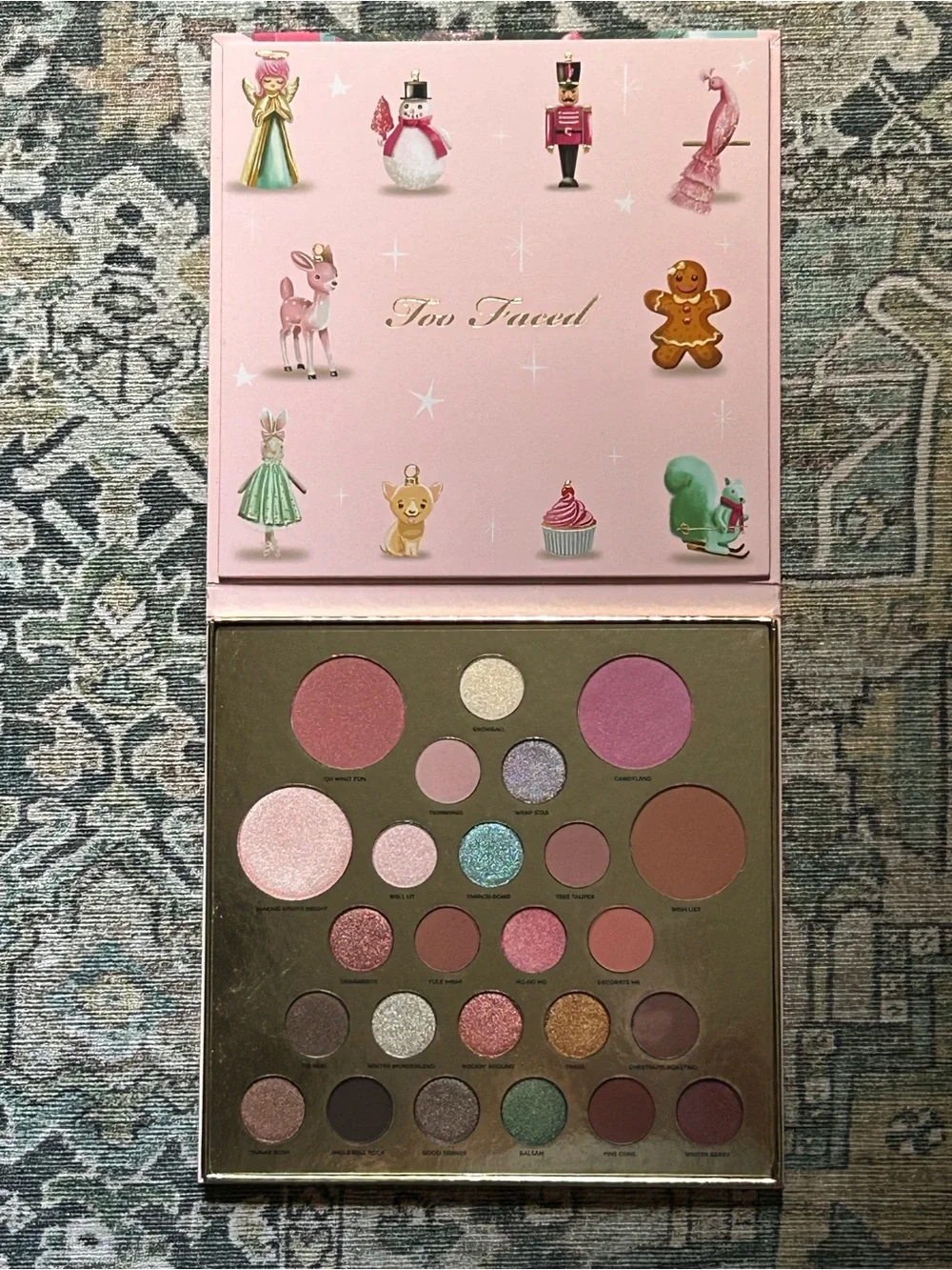 Too Faced palette consists